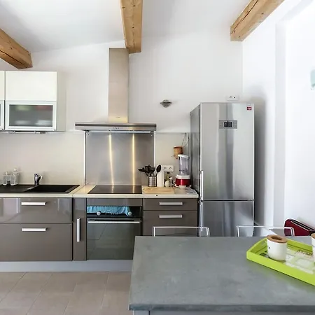 Vakantiehuis Lovely In Grimaud Near Seabeach Saint-Tropez